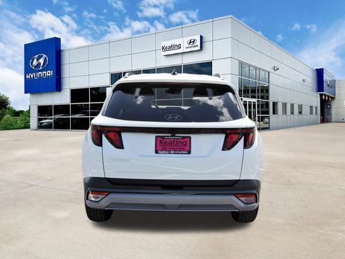 Used 2026 Hyundai Tucson SEL FWD image 6