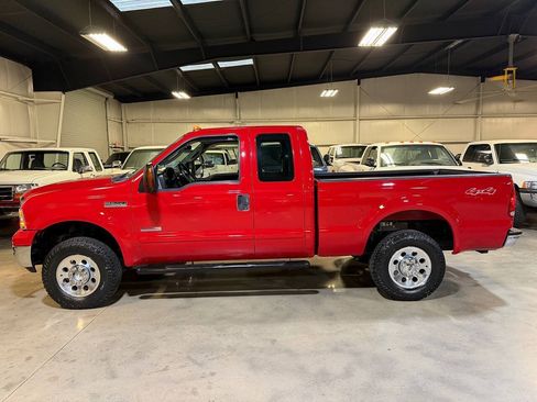 Used 2005 Ford F250 XLT AWD/4WD image 11