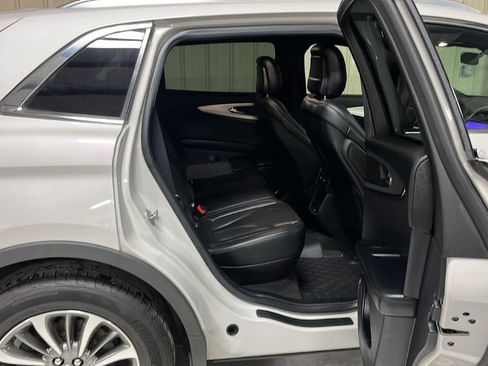 Used 2020 Lincoln Nautilus FWD w/ Equipment Group 101A image 13