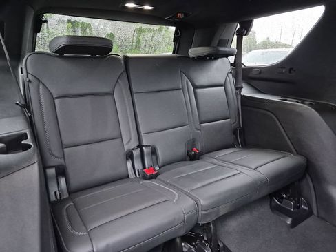Certified 2025 GMC Yukon Denali RWD image 41