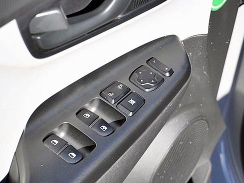 Certified 2023 Hyundai Kona SEL FWD image 23