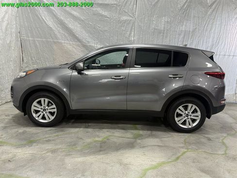 Used 2017 Kia Sportage LX image 13