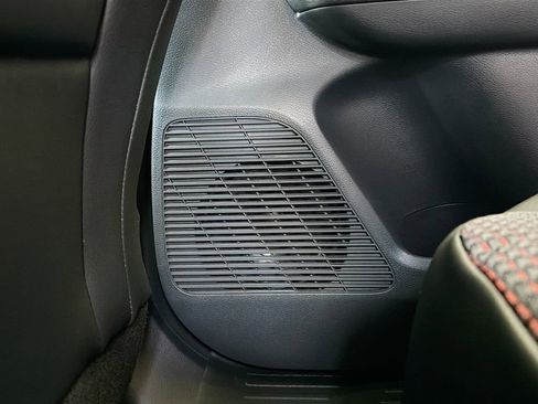 New 2026 Nissan Kicks SR image 26