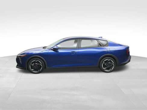 Used 2025 Kia K4 EX FWD image 2
