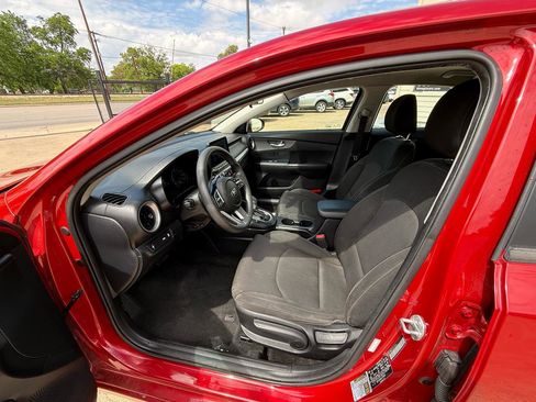 Used 2020 Kia Forte LXS image 11