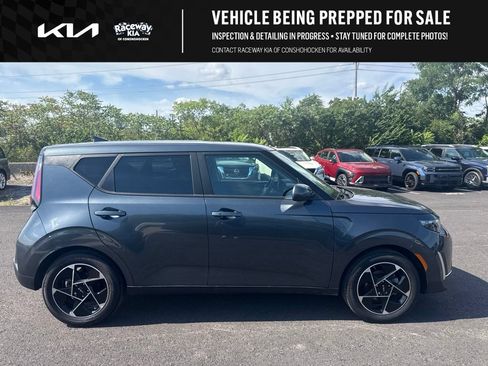 Certified 2025 Kia Soul EX FWD image 1