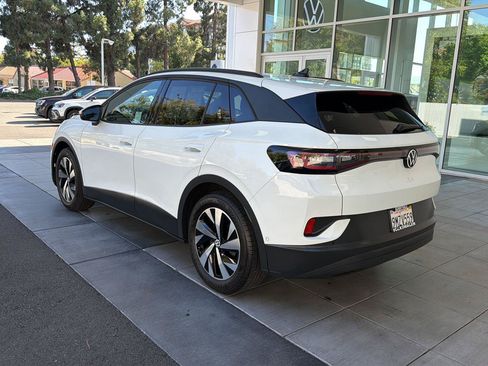 Certified 2024 Volkswagen ID.4 2WD image 3