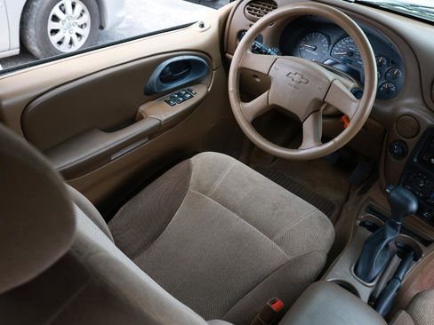 Used 2003 Chevrolet TrailBlazer LT image 20