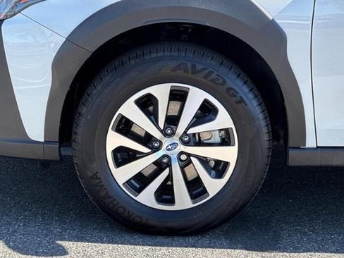 Certified 2025 Subaru Outback Premium AWD/4WD image 30