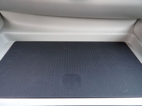 New 2026 Volvo XC60 B5 Ultra w/ Protection Package Premier image 23