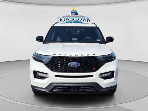 Used 2024 Ford Explorer ST w/ Equipment Group 401A AWD/4WD image 8