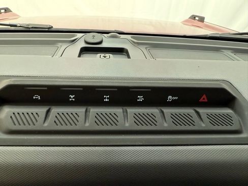 New 2025 Ford Bronco Badlands w/ Sasquatch Package image 37