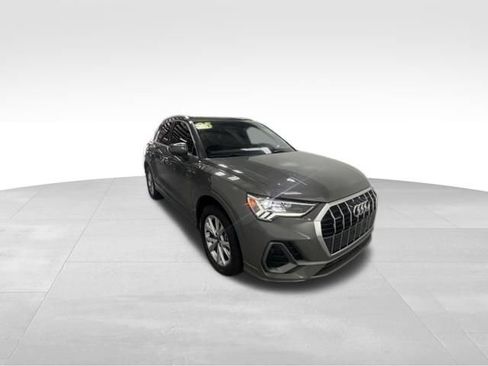 Used 2025 Audi Q3 2.0T Premium AWD/4WD image 4