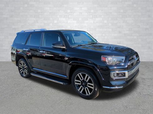 Used 2023 Toyota 4Runner Limited image 2