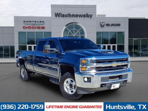 Used 2019 Chevrolet Silverado 2500 LT AWD/4WD image 1