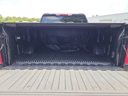 Used 2024 Chevrolet Silverado 1500 RST w/ Z71 Off-Road Package AWD/4WD image 12