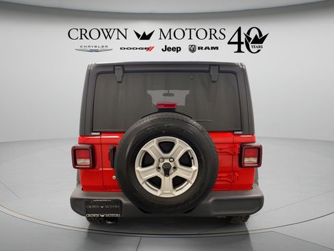 Used 2018 Jeep Wrangler Unlimited Sport S AWD/4WD image 5
