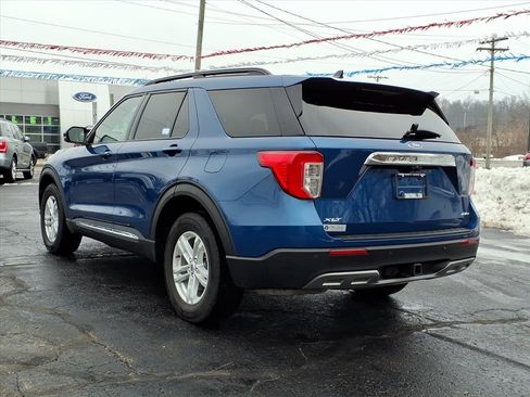 Certified 2023 Ford Explorer XLT w/ Equipment Group 202A image 17