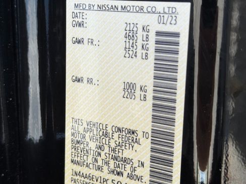 Used 2023 Nissan Maxima SR w/ Sport Mat Group FWD image 43