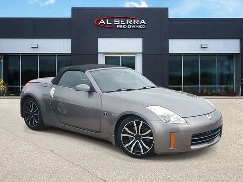 Used 2007 Nissan 350Z Touring RWD image 1