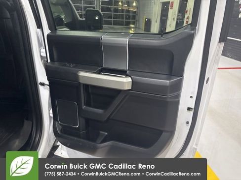 Used 2017 Ford F150 Lariat image 34