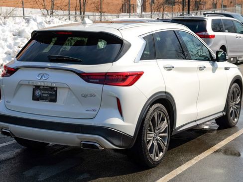 Used 2020 INFINITI QX50 Essential w/ Edition 30 Package image 7