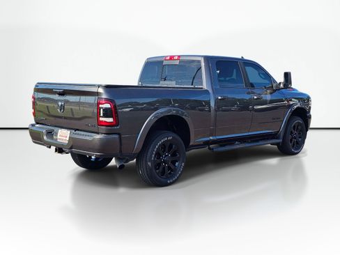 Used 2022 RAM 3500 Laramie w/ Night Edition AWD/4WD image 10