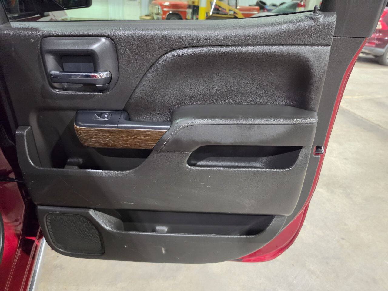Used 2018 GMC Sierra 1500 Denali AWD/4WD image 35