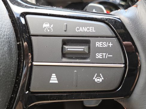 Used 2025 Honda CR-V Sport Touring image 10