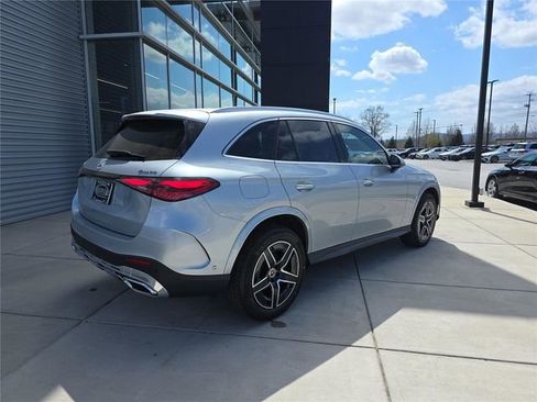 New 2026 Mercedes-Benz GLC 300 4MATIC image 3