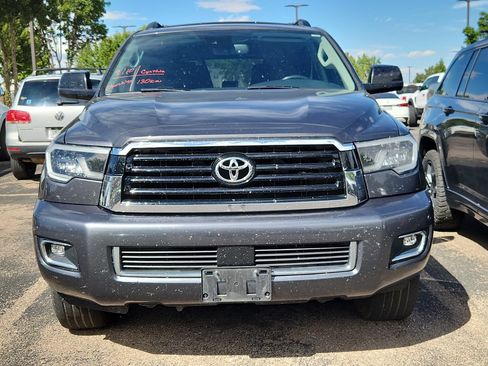 Used 2019 Toyota Sequoia TRD Sport w/ TRD Sport Premium Package AWD/4WD image 2