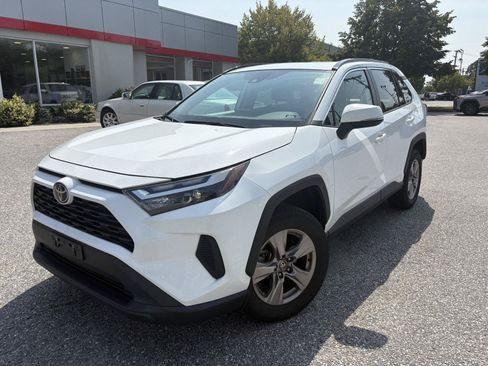 Used 2023 Toyota RAV4 XLE w/ Convenience Package AWD/4WD image 3