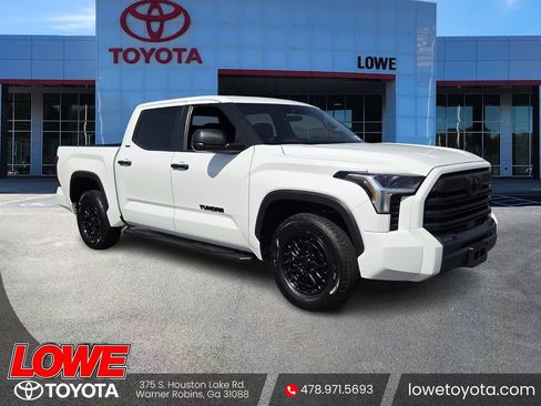 Used 2025 Toyota Tundra SR5 RWD image 1