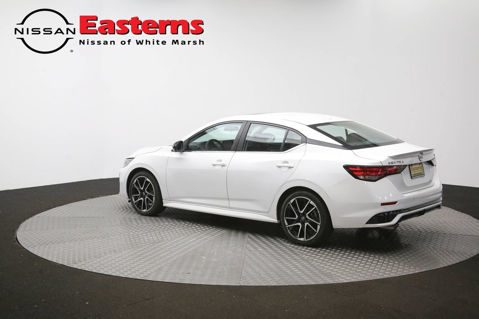 Used 2024 Nissan Sentra SR w/ SR Premium Package FWD image 63