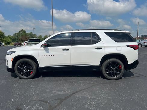 Used 2023 Chevrolet Traverse Premier w/ Redline Edition AWD/4WD image 3