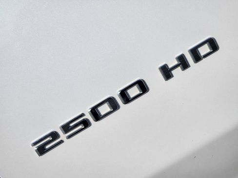 Used 2024 Chevrolet Silverado 2500 LTZ w/ LTZ Convenience Package image 11