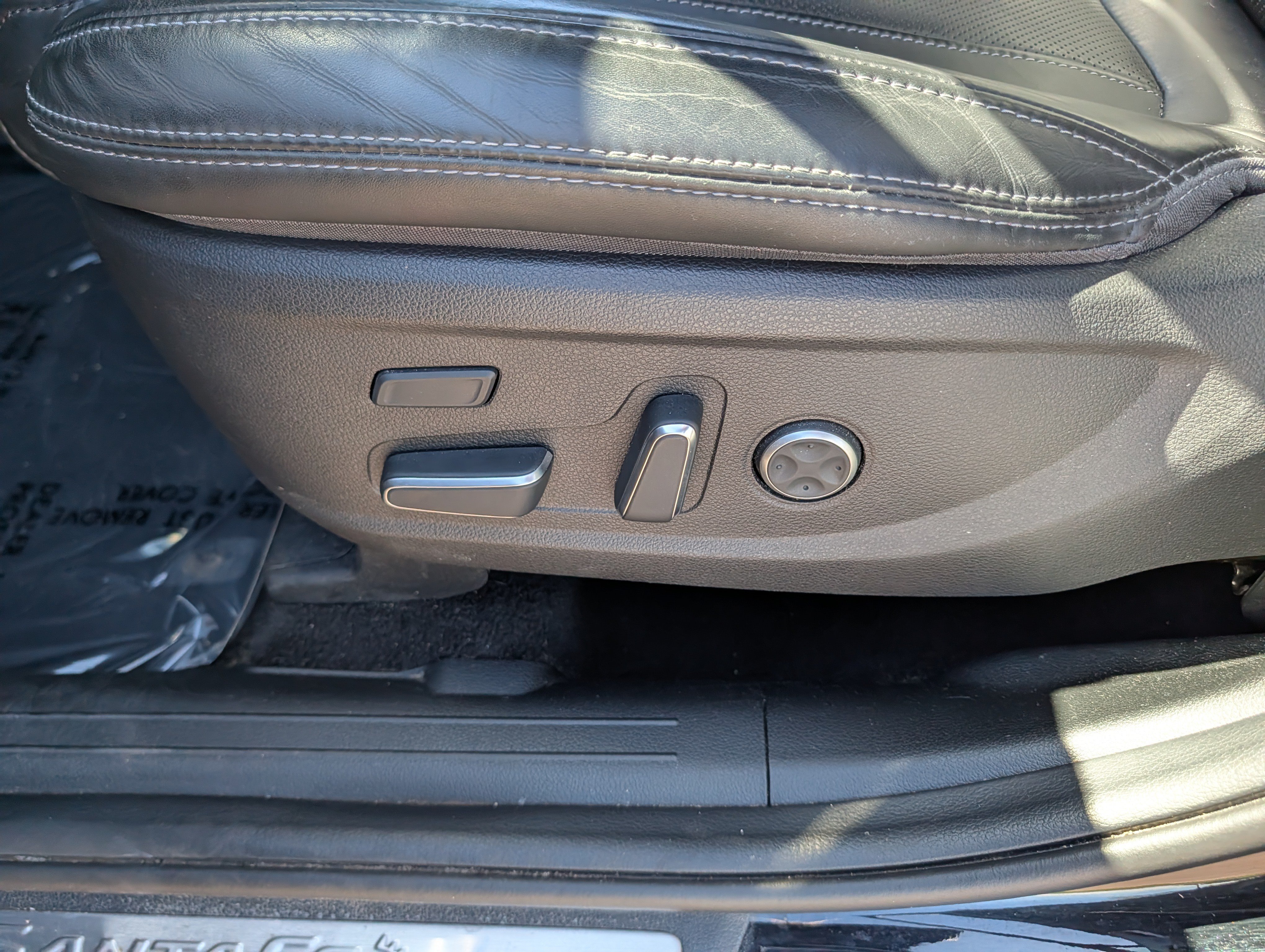 Used 2023 Hyundai Santa Fe Calligraphy w/ Cargo Package AWD/4WD image 11