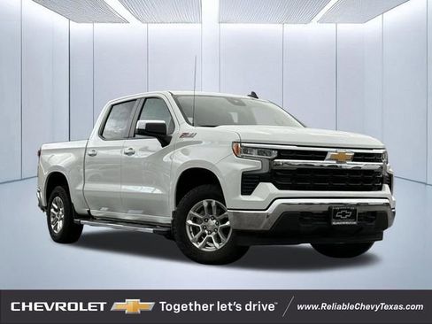 Certified 2025 Chevrolet Silverado 1500 LT image 1