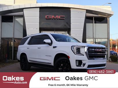 Used 2022 GMC Yukon SLT w/ SLT Luxury Package