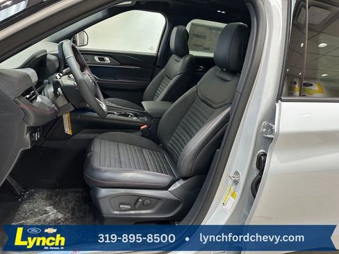 New 2026 Ford Explorer ST-Line w/ ST-Line Street Pack image 8