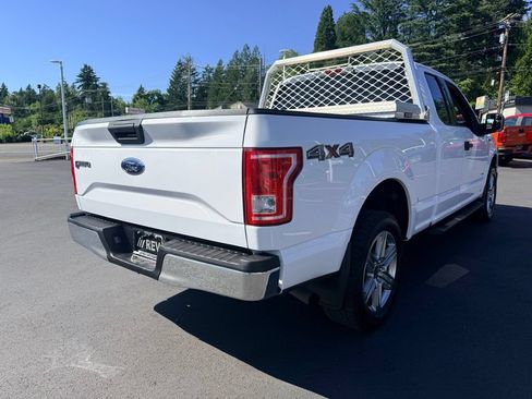 Used 2016 Ford F150 XLT AWD/4WD image 5