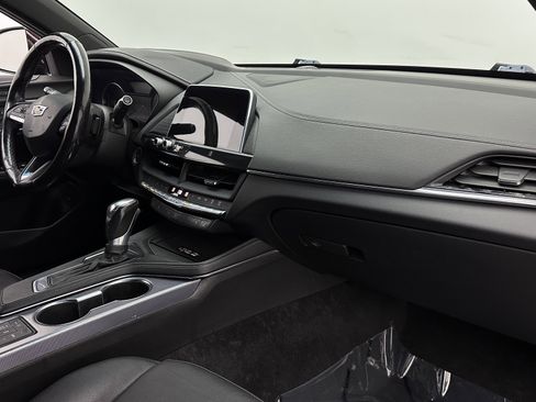 Used 2020 Cadillac CT4 Premium Luxury RWD image 28