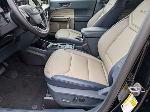 New 2026 Ford Maverick Lariat w/ 4K Tow Package AWD/4WD image 9