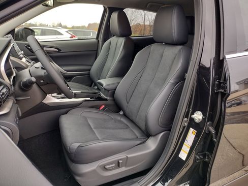 New 2026 Mitsubishi Eclipse Cross SE image 6