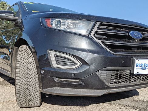 Used 2015 Ford Edge Sport w/ Equipment Group 401A AWD/4WD image 23