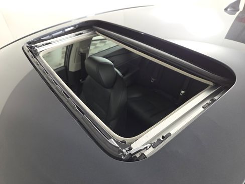 New 2026 Honda Accord Touring image 2