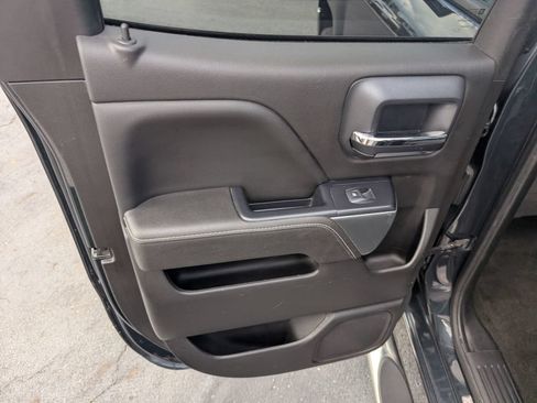 Used 2018 Chevrolet Silverado 1500 LT AWD/4WD image 13