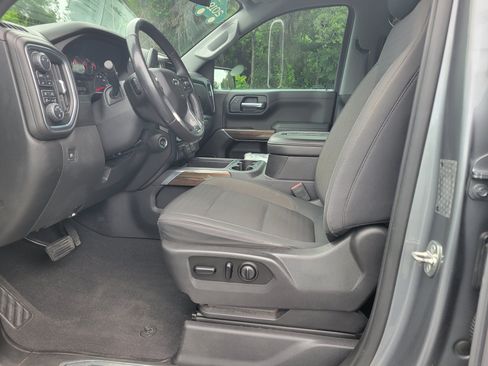 Used 2019 Chevrolet Silverado 1500 RST AWD/4WD image 34