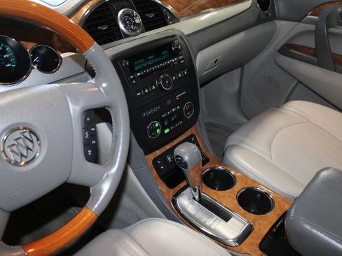Used 2012 Buick Enclave Leather FWD image 15