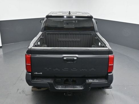 Used 2024 Toyota Tacoma SR5 AWD/4WD image 16